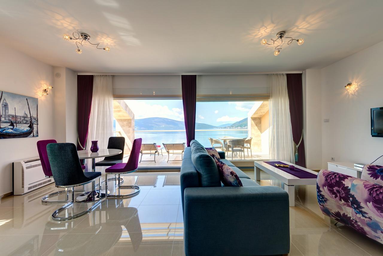 Apartments Villa Adriatic ติวัต ภายนอก รูปภาพ