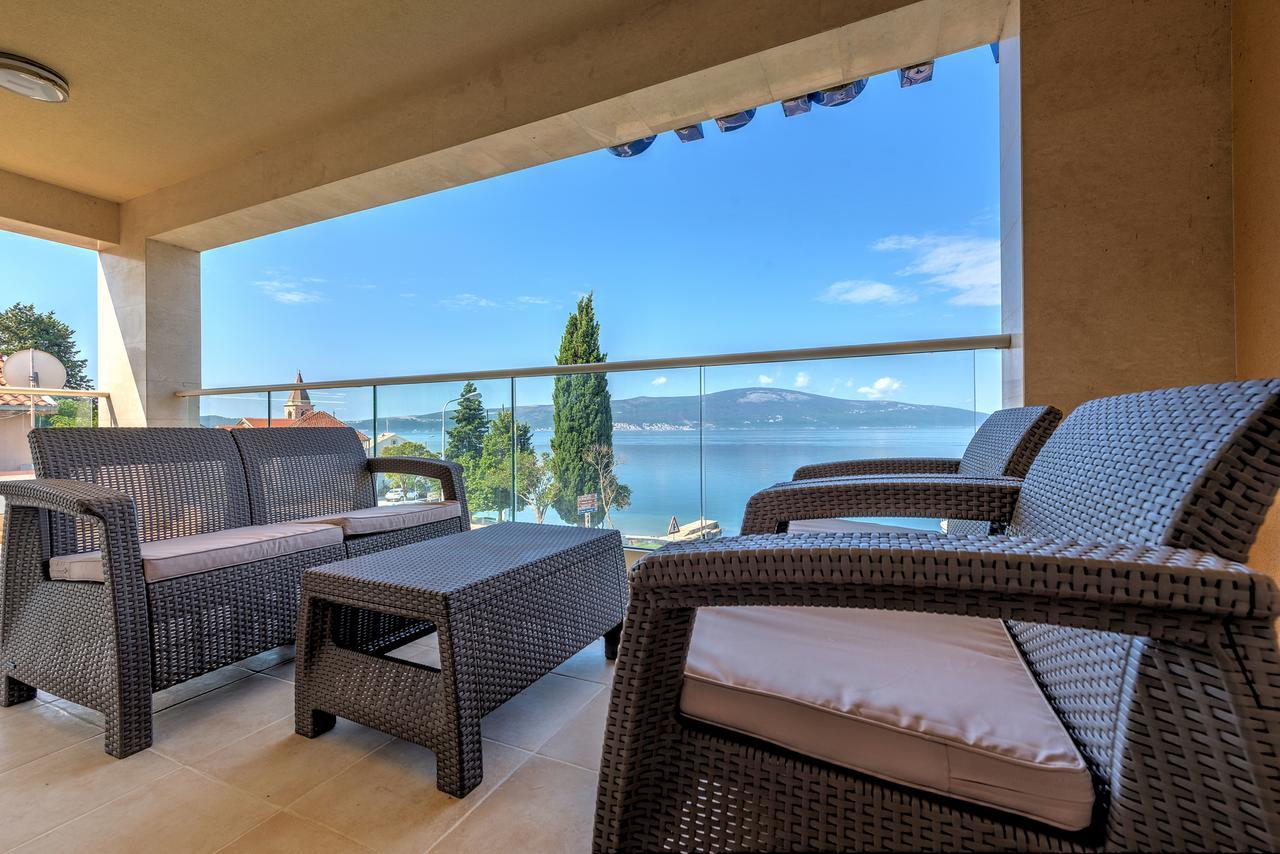 Apartments Villa Adriatic ติวัต ภายนอก รูปภาพ